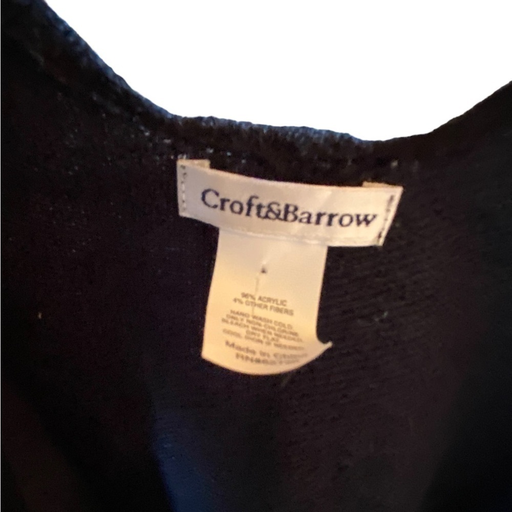 Croft and Barrow Black and Silver Women’s Wrap - Picture 2 of 4
